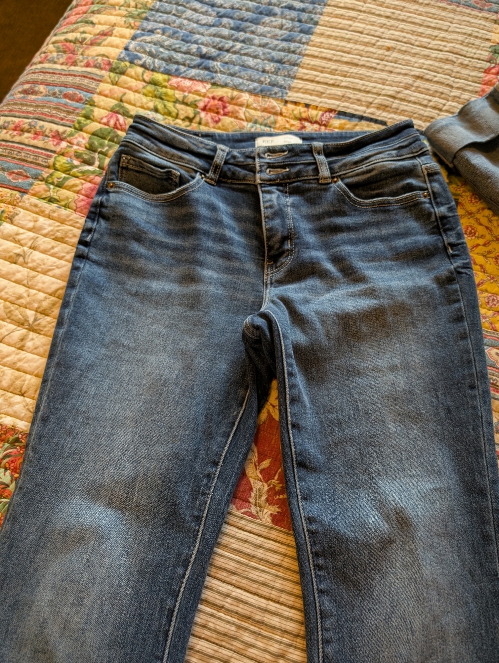 BKE Women’s Andi Jean.  Dark Blue Wash, Flared Bootleg.